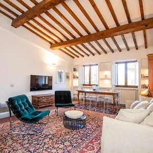 Apartment Ginevra By Prestige, Florence