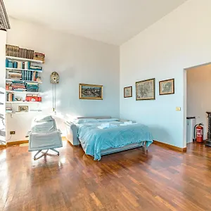 Apartment Casa Pavo Accanto Al Bargello, Florence